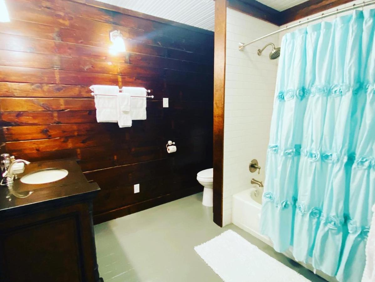Dabbs Hotel Bed And Breakfast Llano 外观 照片